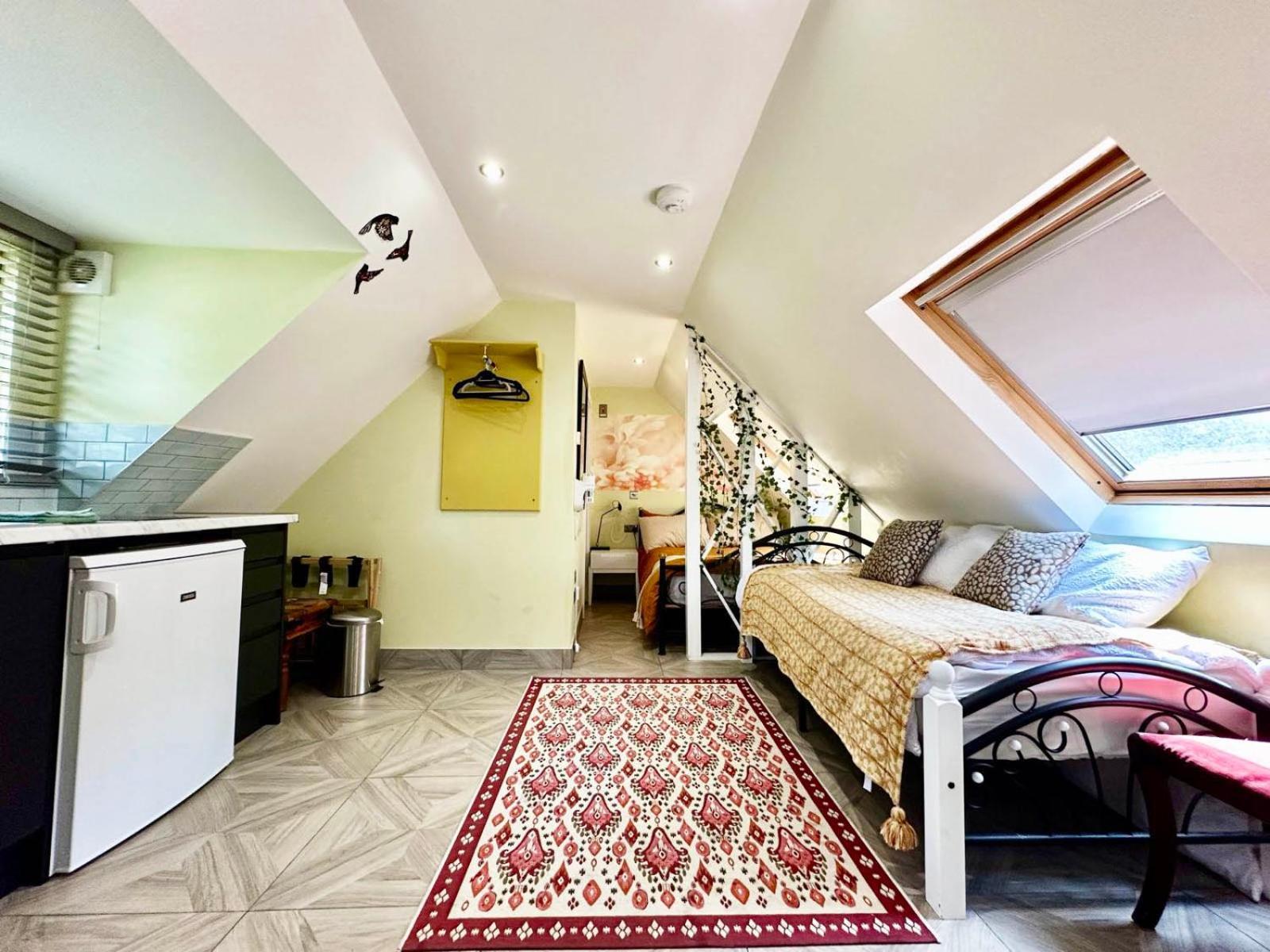 Forest Studio Apartment Gated Parking On 2 Acres Garden Chislehurst Extérieur photo
